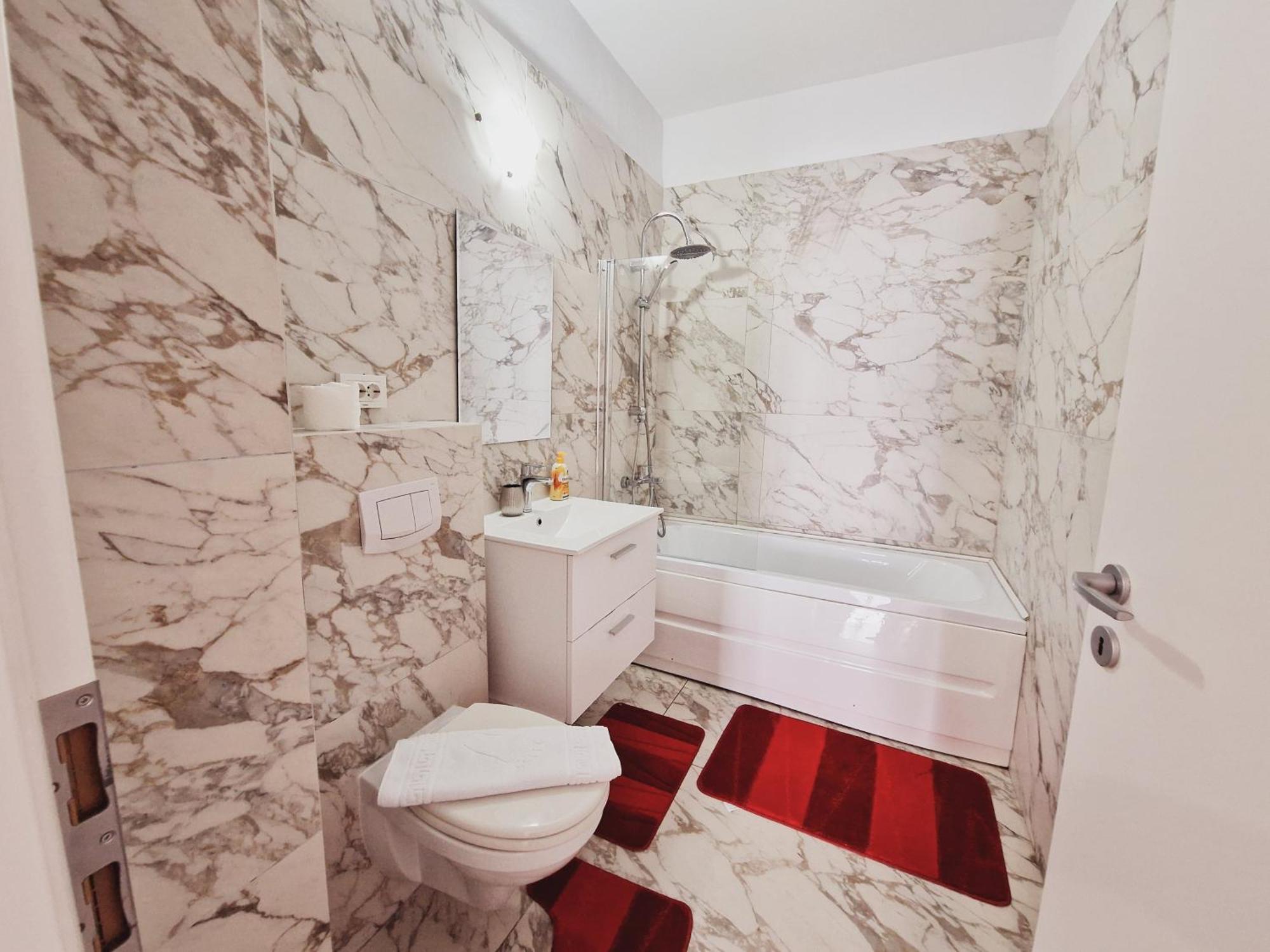 Ultracentral 5* Boutique Hotel Style Apartment. Brand New. 2 Rooms. Spacious. Free Parking คลูจ-นาโปกา ภายนอก รูปภาพ